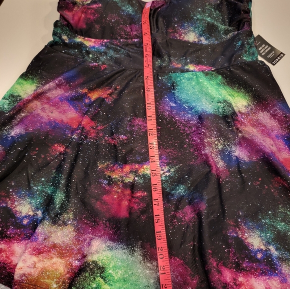 TORRID Wireless Long Length Scoop Dress Swimsuit Size 1 - Picture 12 of 16